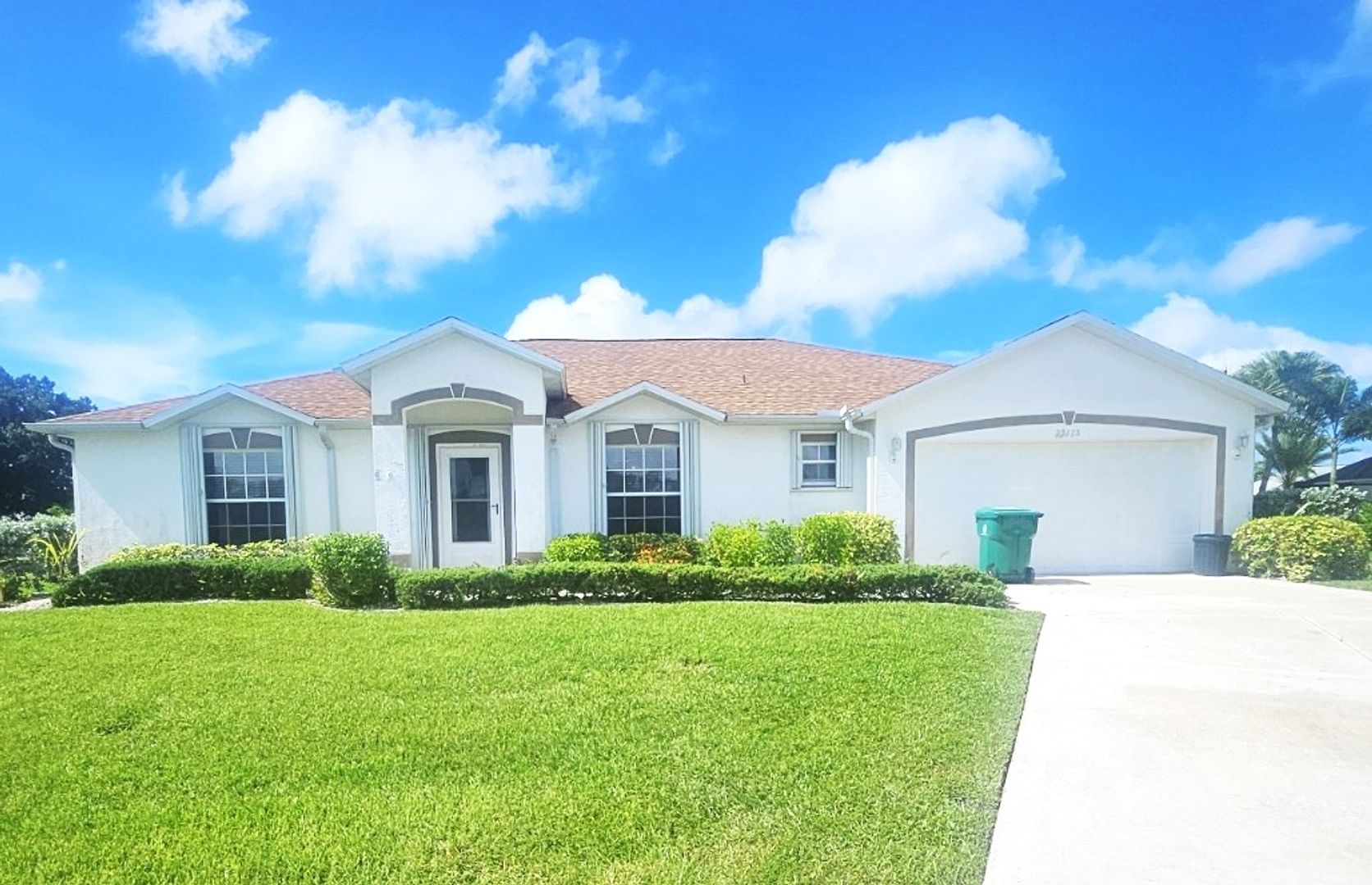 Punta Gorda House: 25173 Mercedes Dr