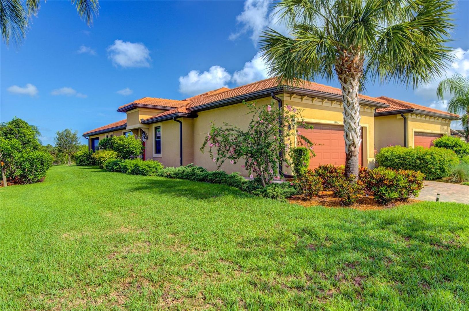 Sarasota House: 12232 Marsh Point Road