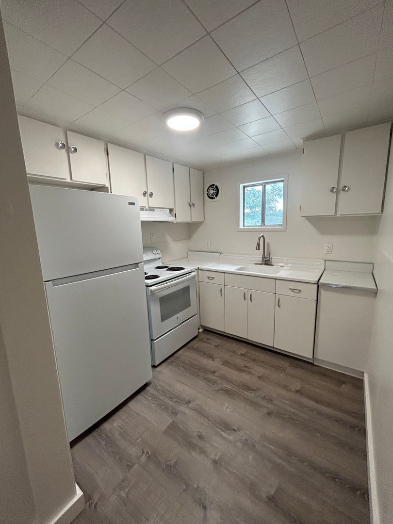 Goldendale Apartment: 211 E Broadways St