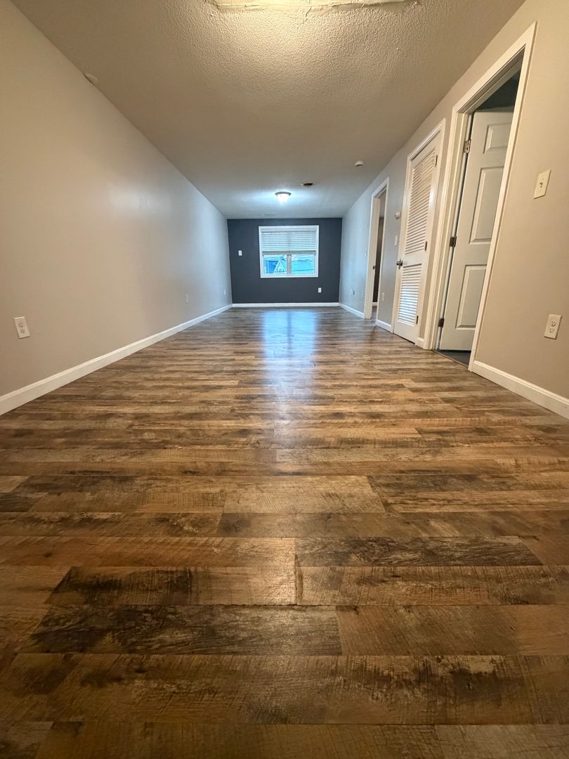 Fall River Apartment: 1710 North Main St