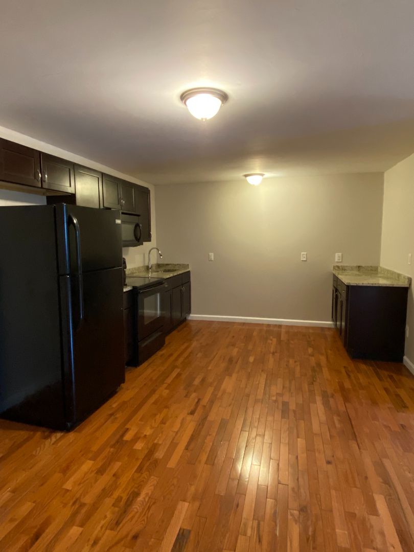 Fall River Apartment: 680 North Main Street