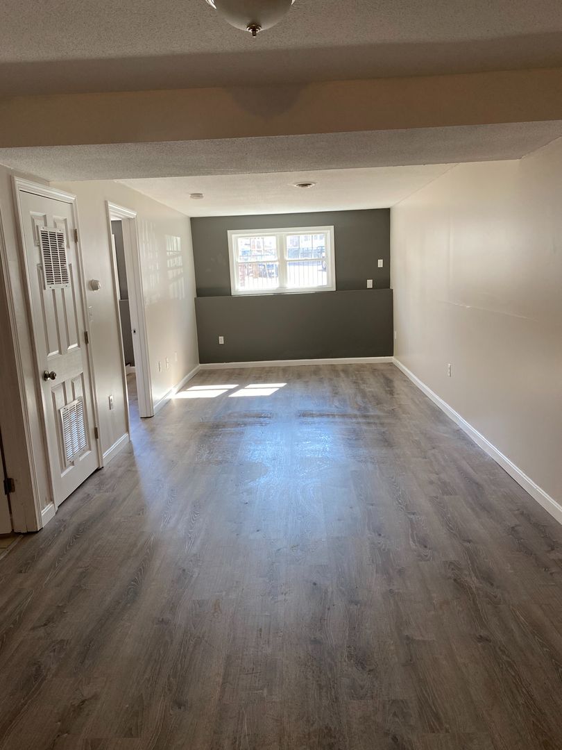 Fall River Apartment: 1710 North Main St