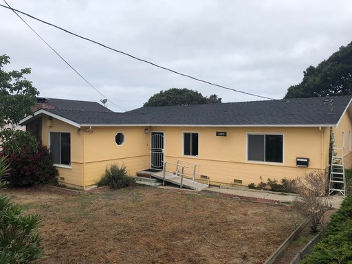 Large Pet Friendly Four Bedroom Home in Seaside