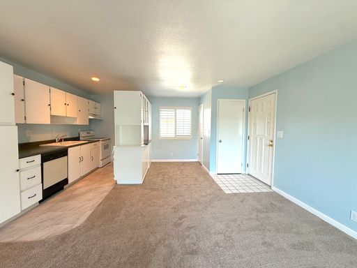 825 Balboa Ave #307, Capitola, CA — Ocean-View Condo in Prime Location! Limited Time Move In Promotion!