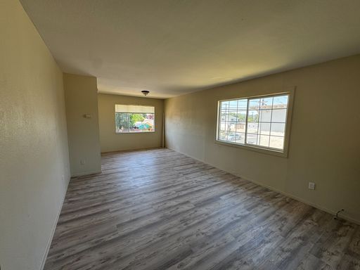 NEW PRICE REDUCTION! Come home to comfort — cozy 1 bed retreat in the heart of Concord, ready when you are!