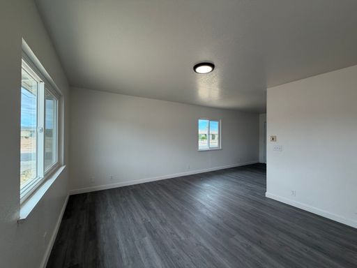 A Newly Renovated Single Story 2 bedroom 1 Bath – photo 1