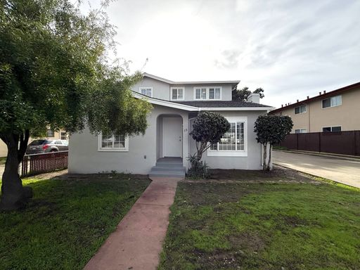 Pet Friendly, 5 Bedroom Home! – photo 1