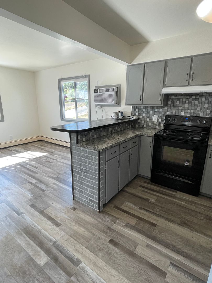 Rapid City Apartment: 1320 Quincy St