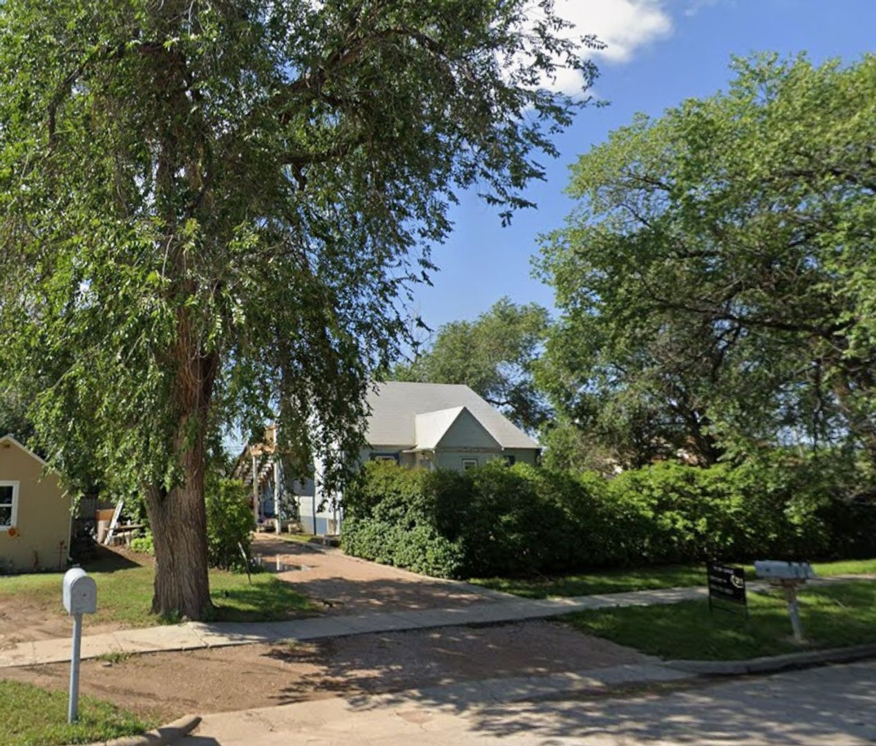 Rapid City Apartment: 405 E Watertown