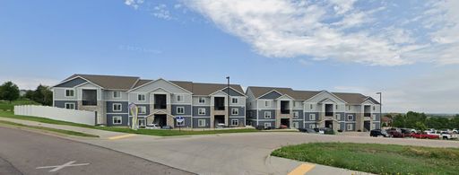 Modern 3 Bedroom, 2 Bathroom Apartment for Rent – photo 1