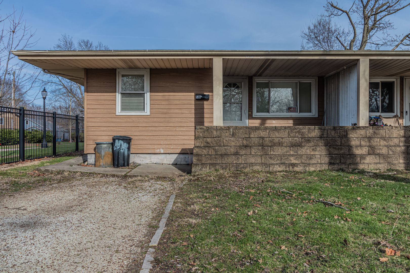 Champaign Apartment: 508 N. Garfield St.