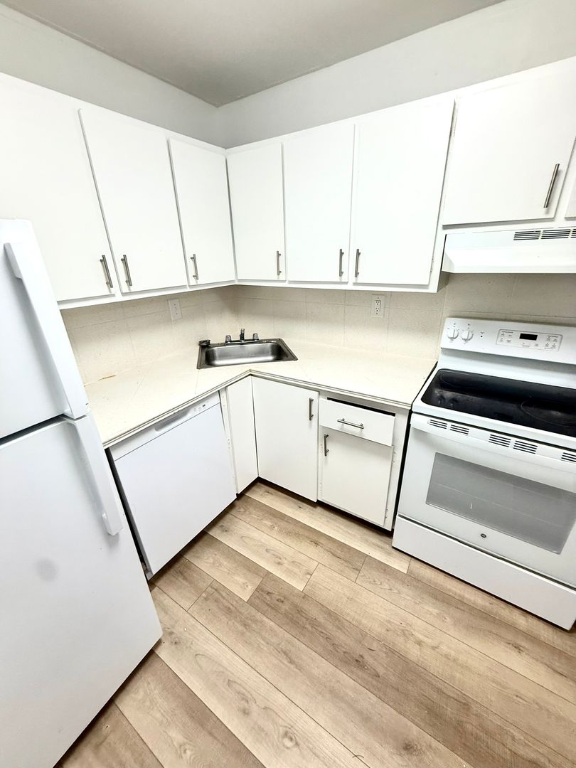 Margate Apartment: 280 SW 56 Terrace