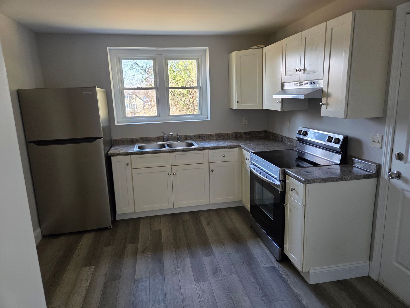 Winooski Apartment: 11 Elm Street