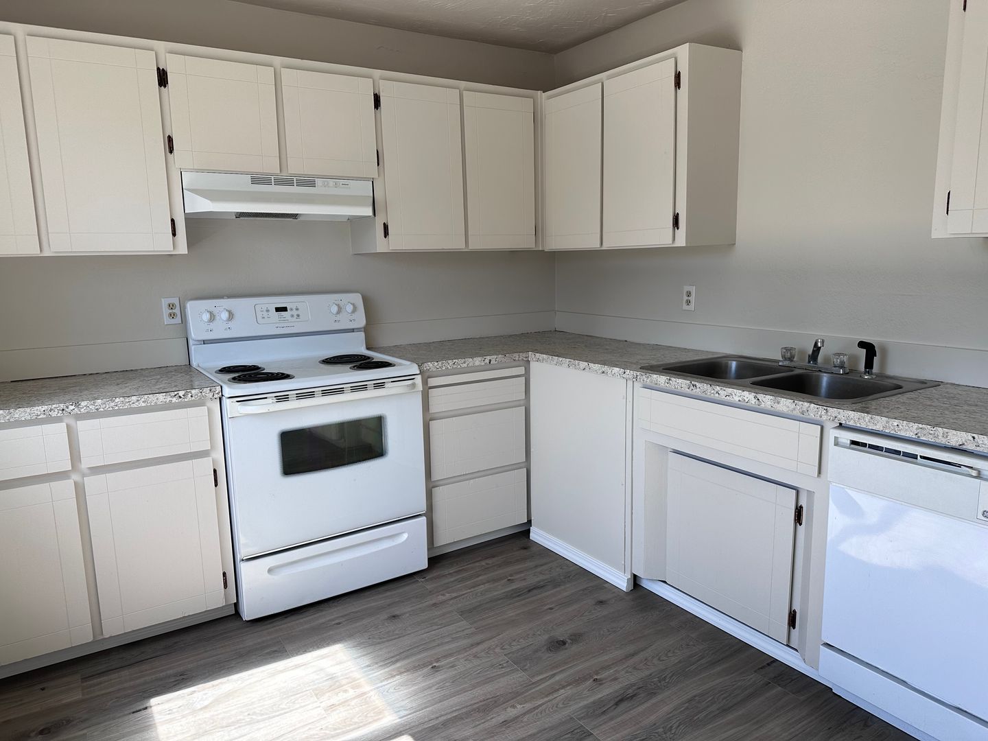 Coeur d' Alene Apartment: 1201 N Lincoln Way
