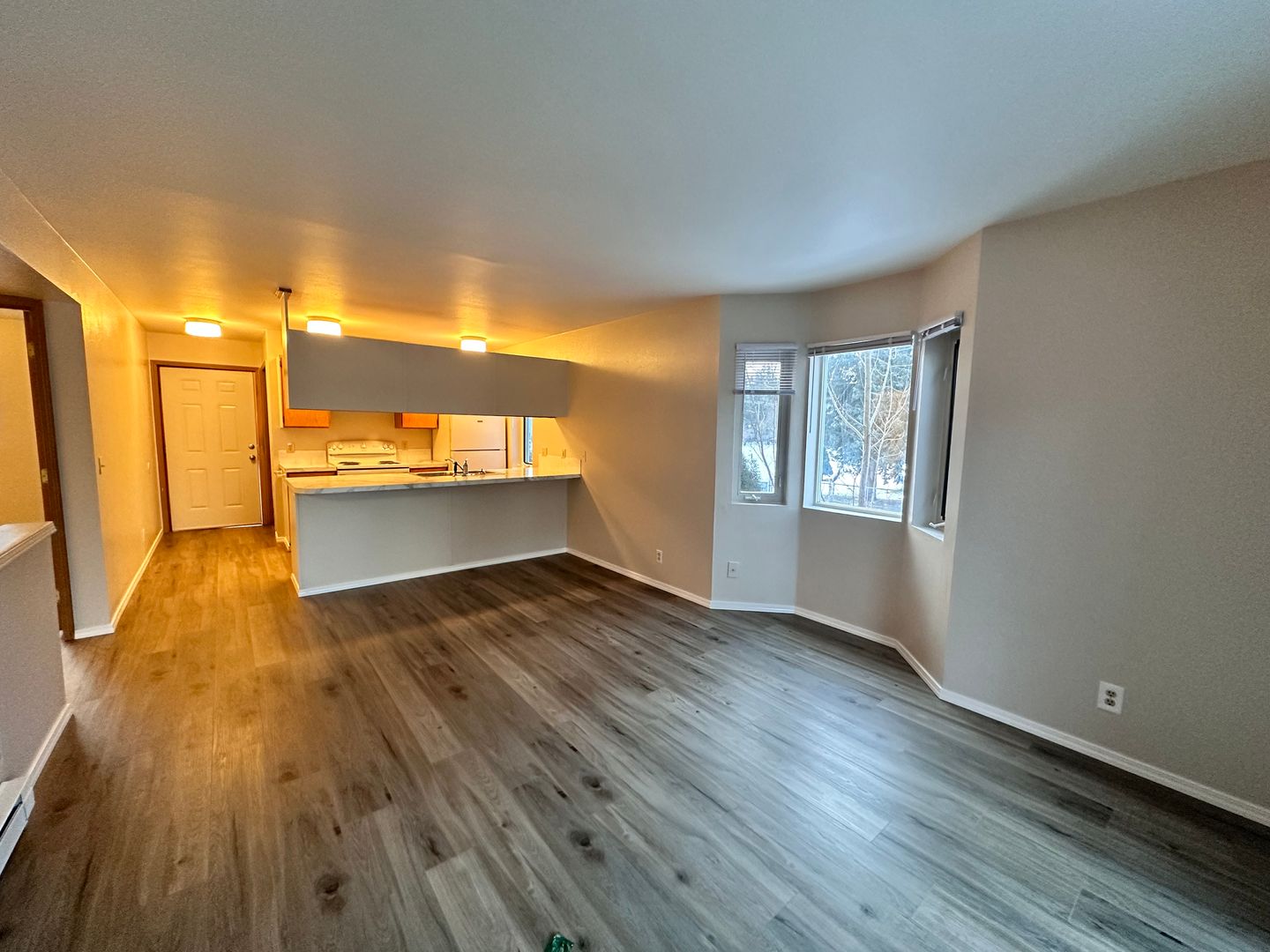 Coeur d' Alene Apartment: 1201 N Lincoln Way
