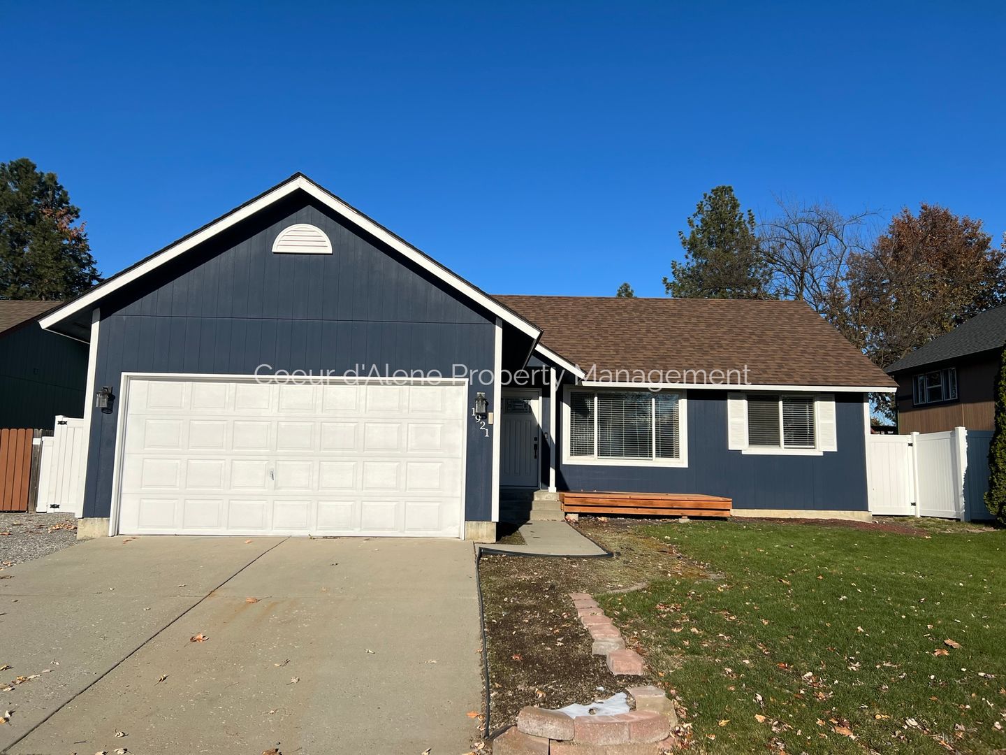 Coeur d'Alene House: 1921 W Shawna Ave