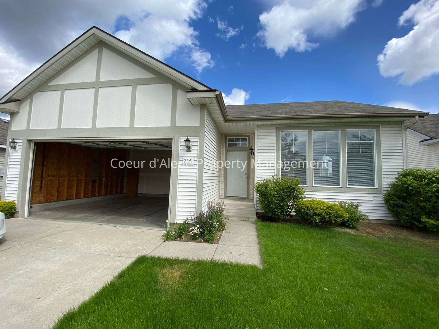 Coeur d'Alene House: 2541 W Apperson Dr