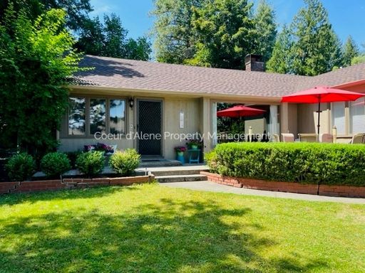 3 bed, 2 bath house near Hayden Lake Country Club