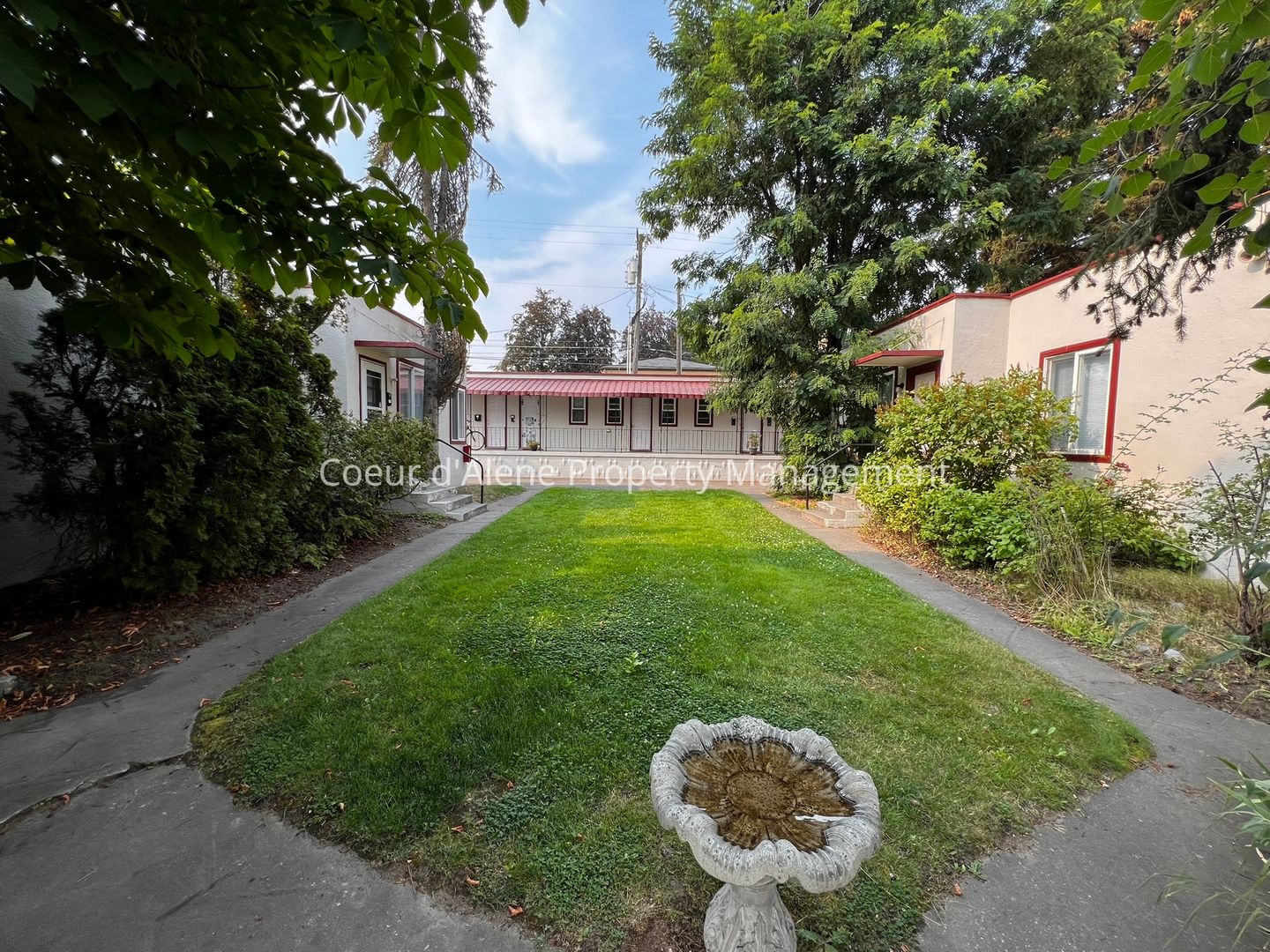 Coeur d'Alene Apartment: 413 E Indiana Ave