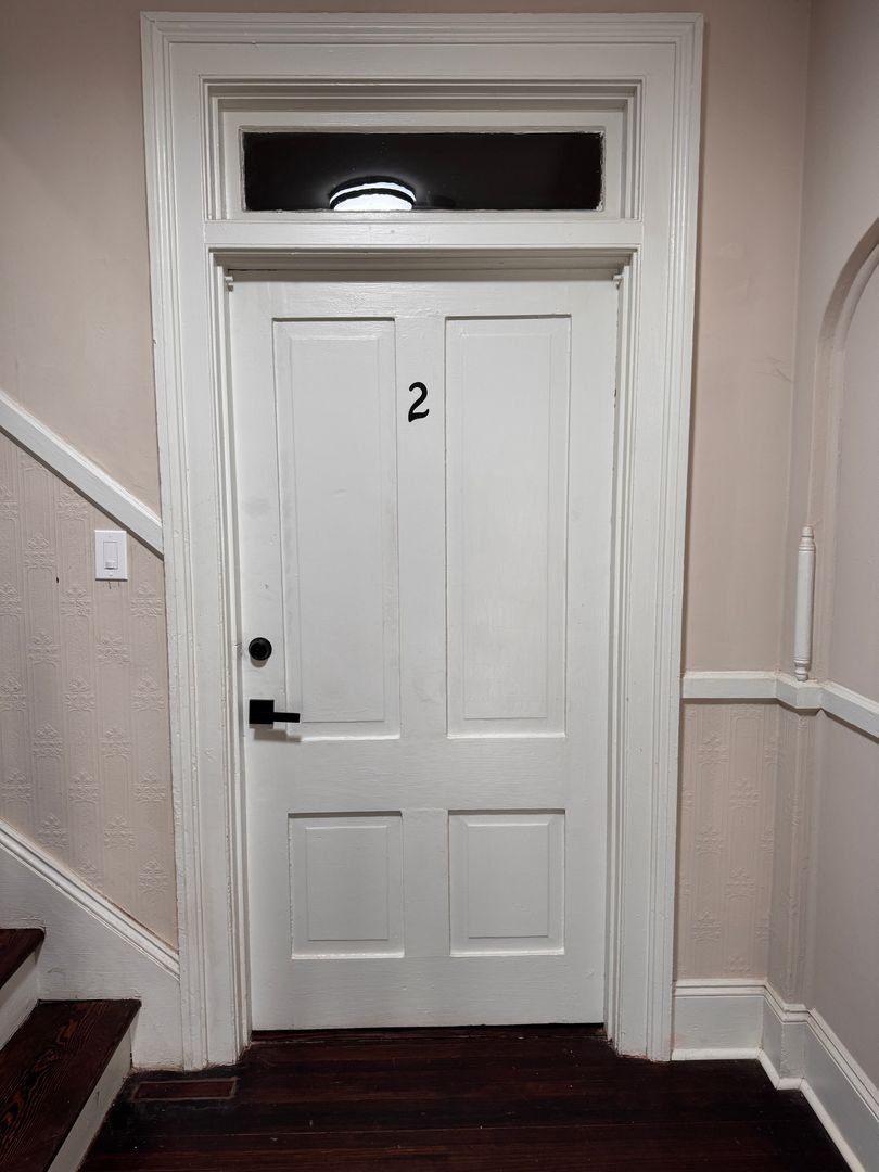 Lynchburg Apartment: 4067 Fort Avenue