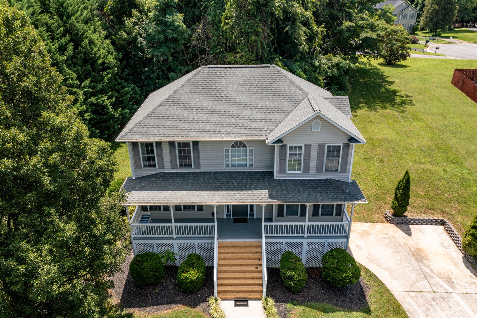 Lynchburg House: 72 Viking Drive