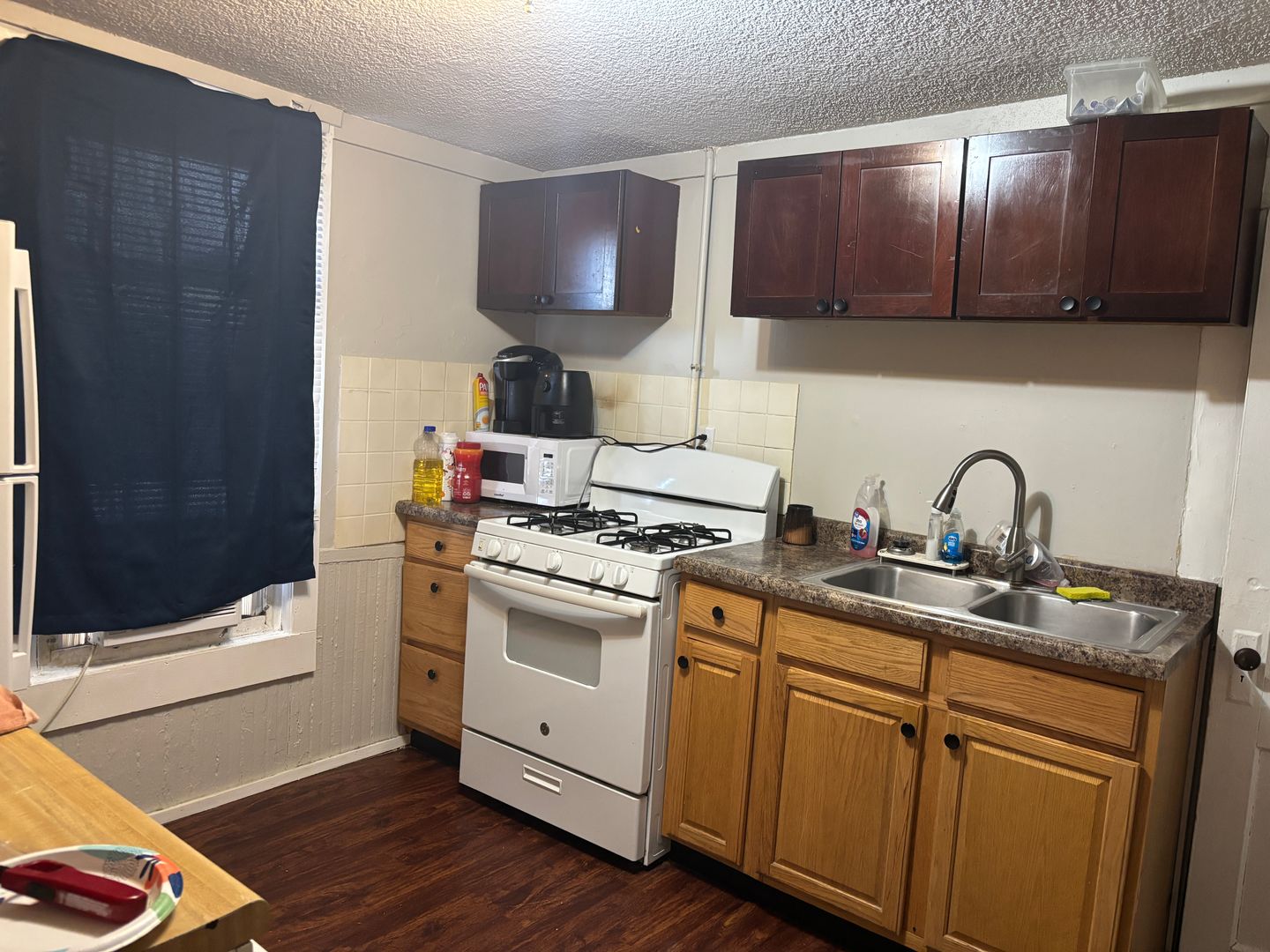 Columbia Apartment: 18 E Forest Ave
