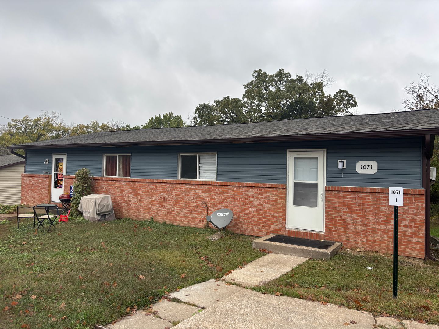 Columbia Apartment: 1071 E North Kathryn