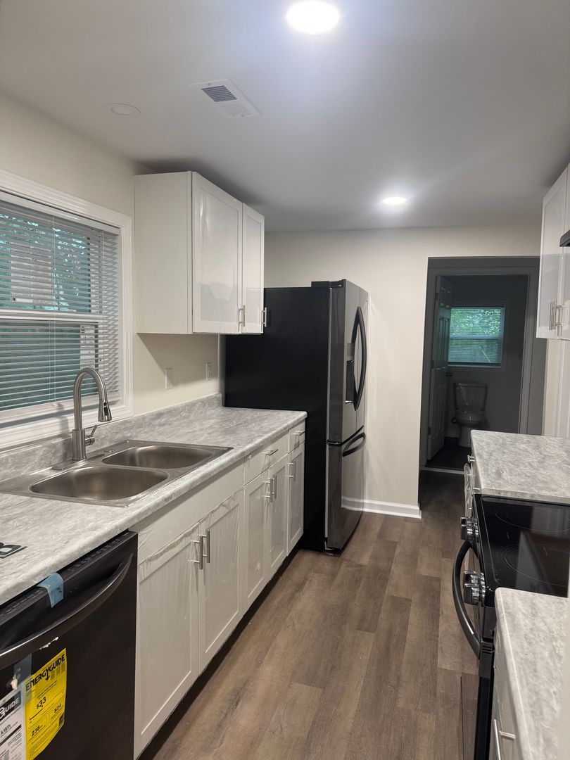 Spartanburg House: 831 John B. White Blvd Unit C