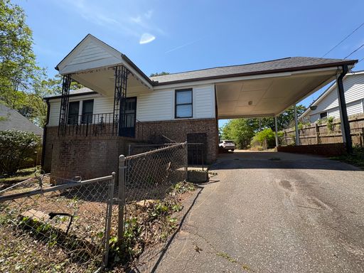 Remodeled 3 Bed, 2 Bath Home Near Augusta Road – photo 1