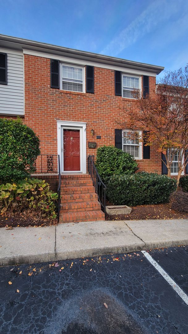 Greenville House: 815 Edwards Rd Unit 79