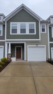 3 Bed, 2.5 Bath Townhome Available in Travelers Rest