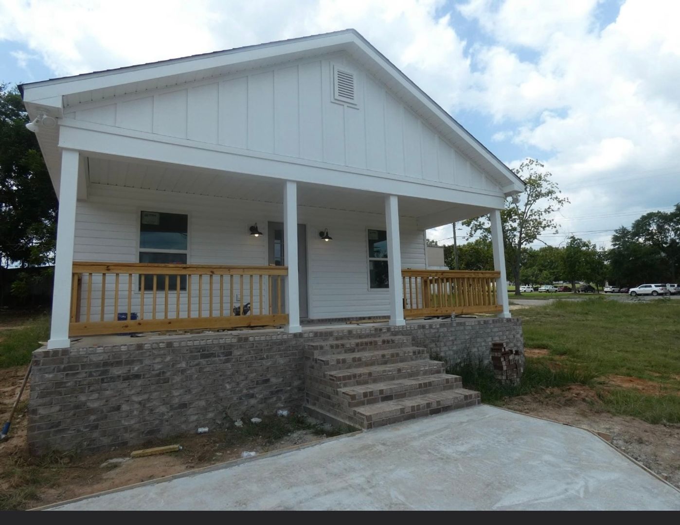 Troy House: 107 First St.