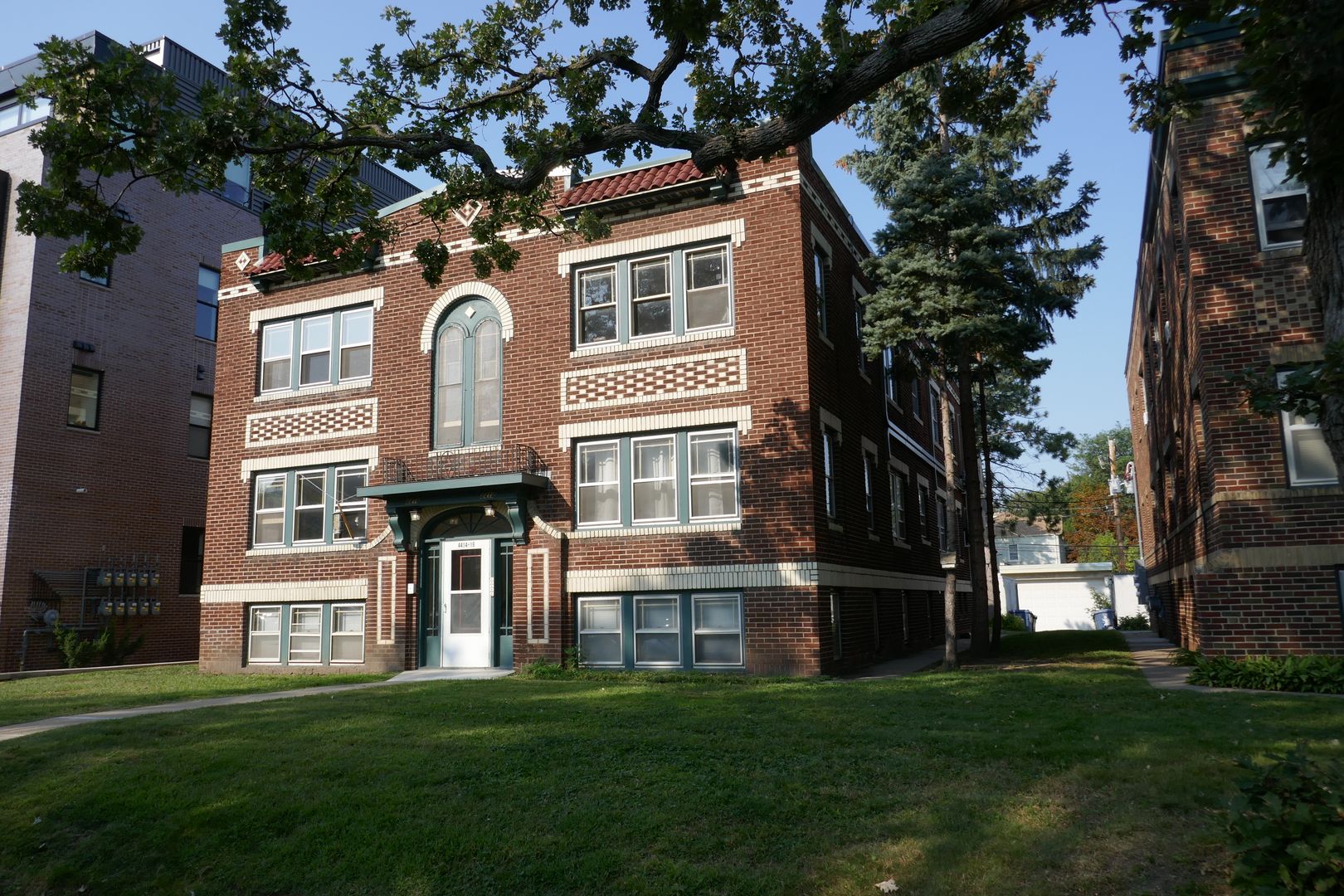 Minneapolis Apartment: 4414 Beard Ave S