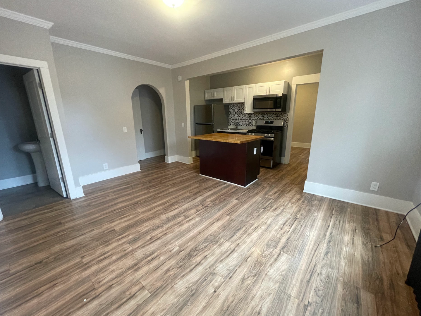 Rochester Apartment: 445 Post Avenue