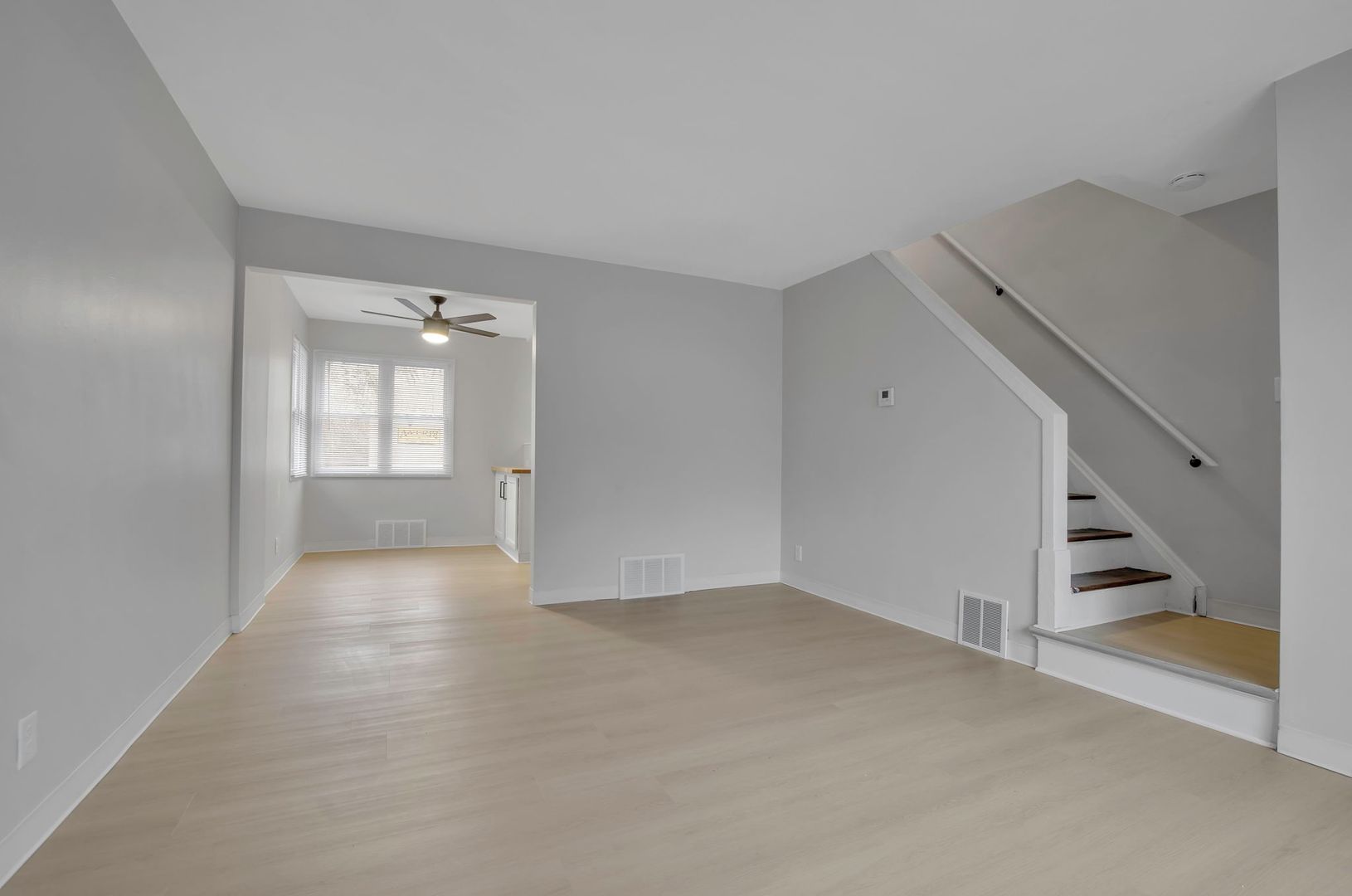 Buffalo Apartment: 4035-4055 & 4075-4123 Harlem Road