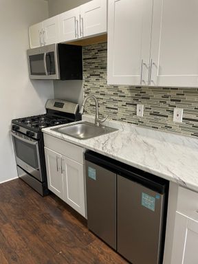 Charming Studio Unit! – photo 1