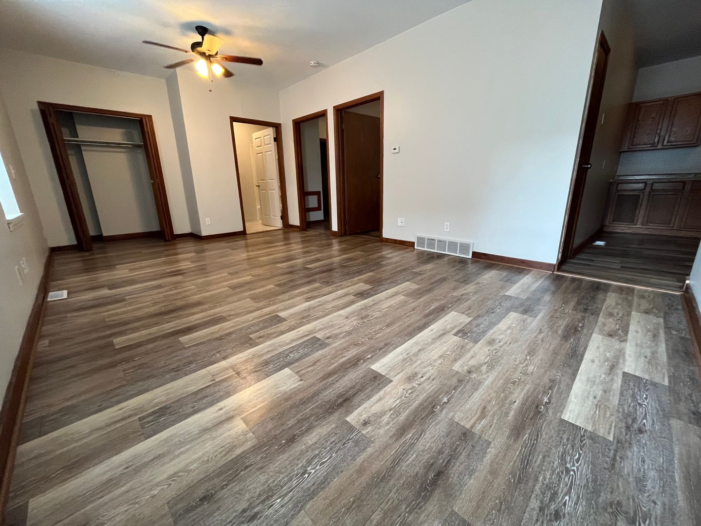 Buffalo Apartment: 1920 Niagara Street