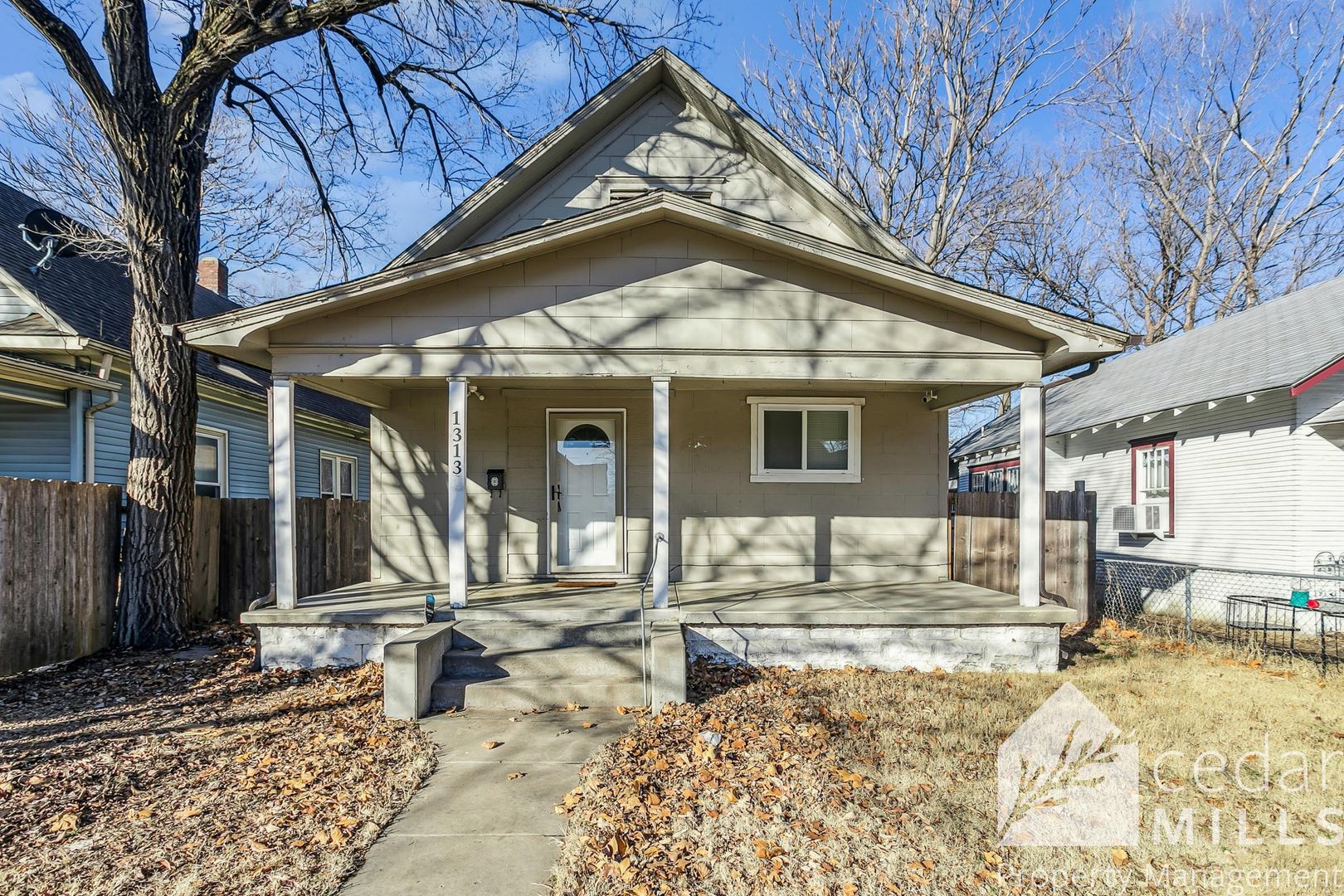 Wichita House: 1313 S Market