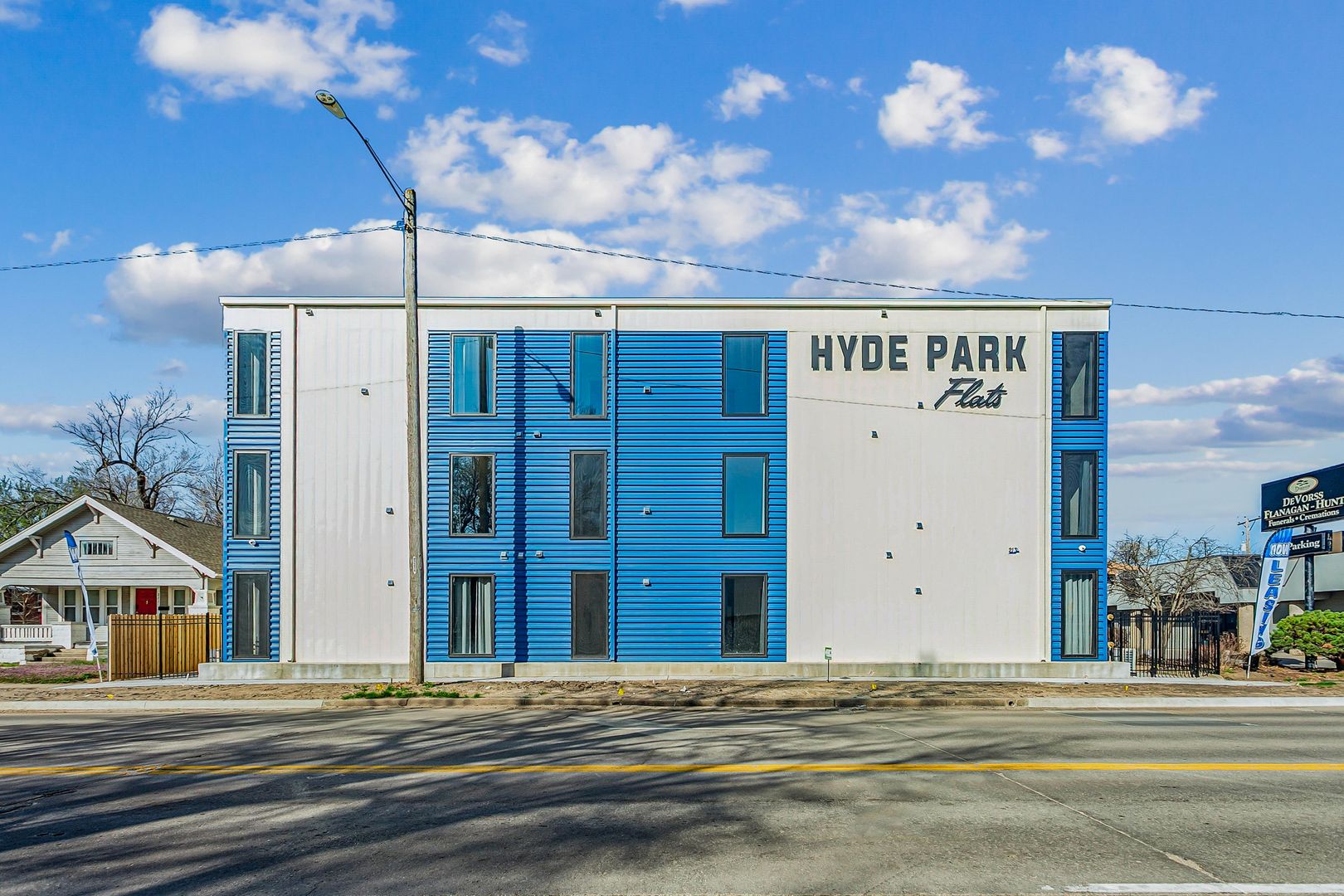 Wichita Apartment: 212 S Greenwood