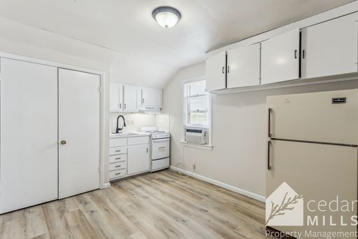 ALL BILLS PAID- Studio apartment near WSU – photo 1
