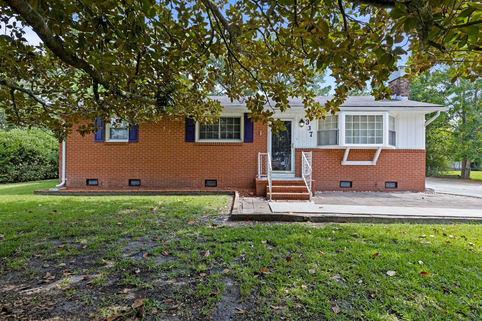 Jacksonville Apartment: 337 Sunset Road