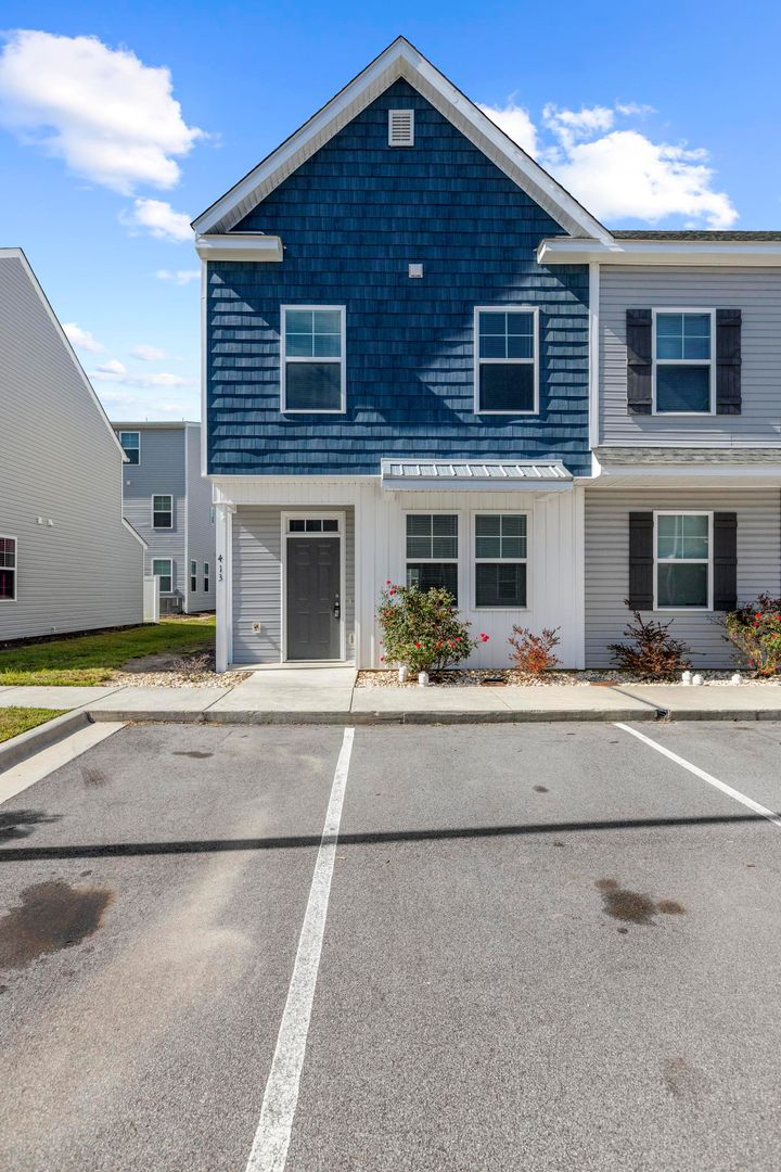 Sneads Ferry Townhome: 413 Sunfish Lane