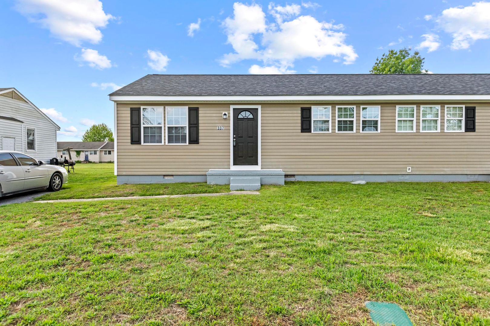 Jacksonville Townhome: 337-339 Starling Street