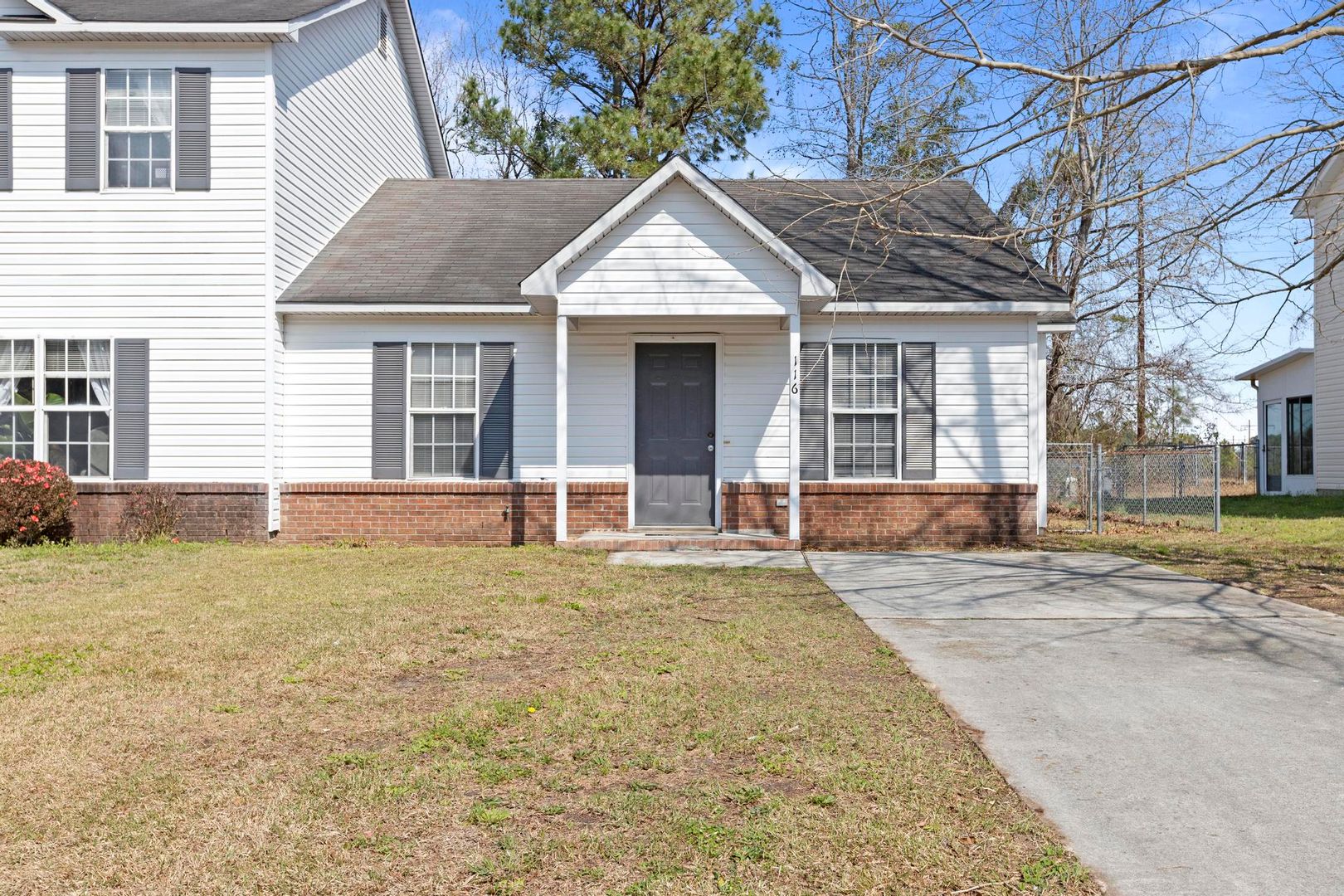 Jacksonville Townhome: 116 Mesa Lane