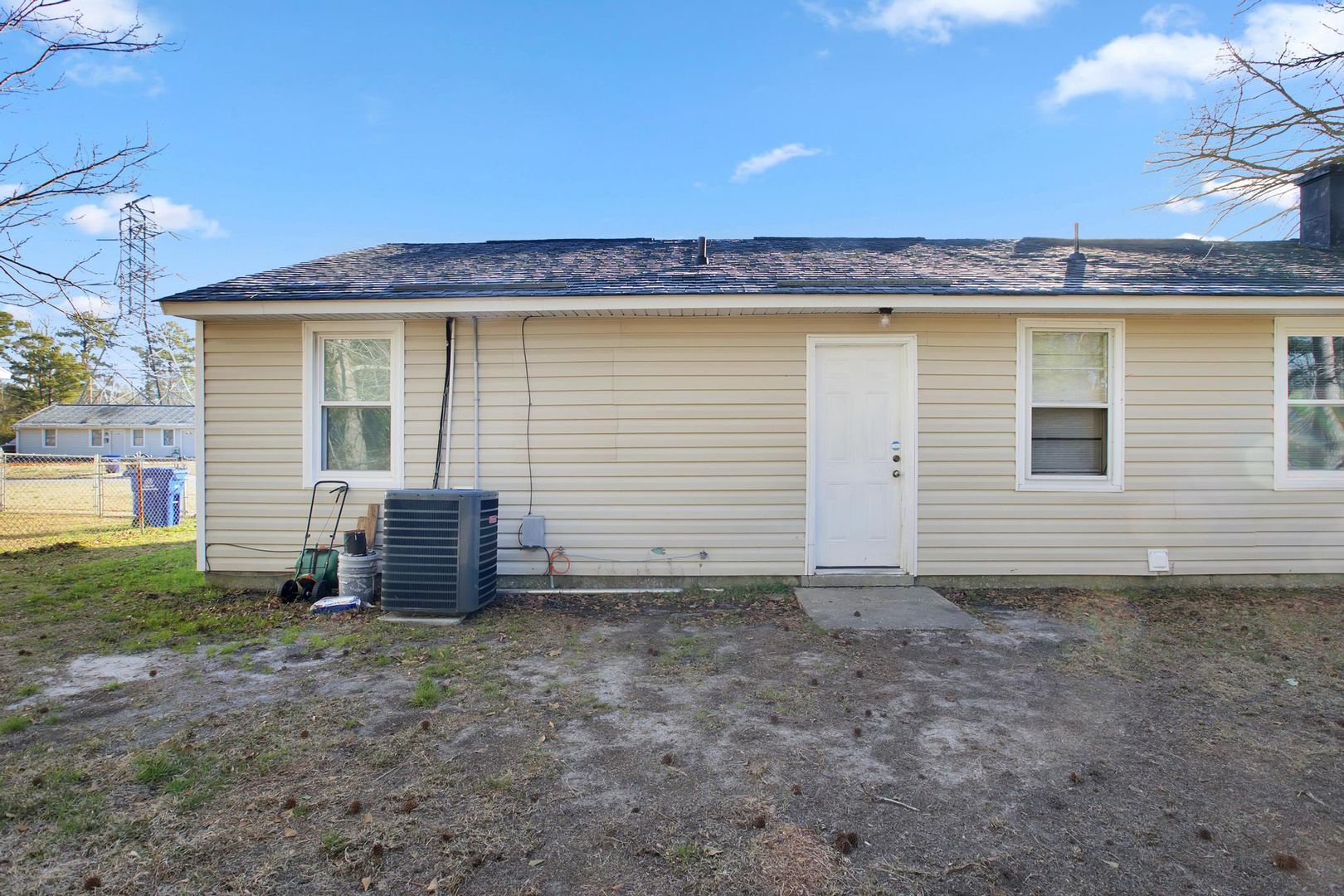 1201 Davis Street 18 of 20