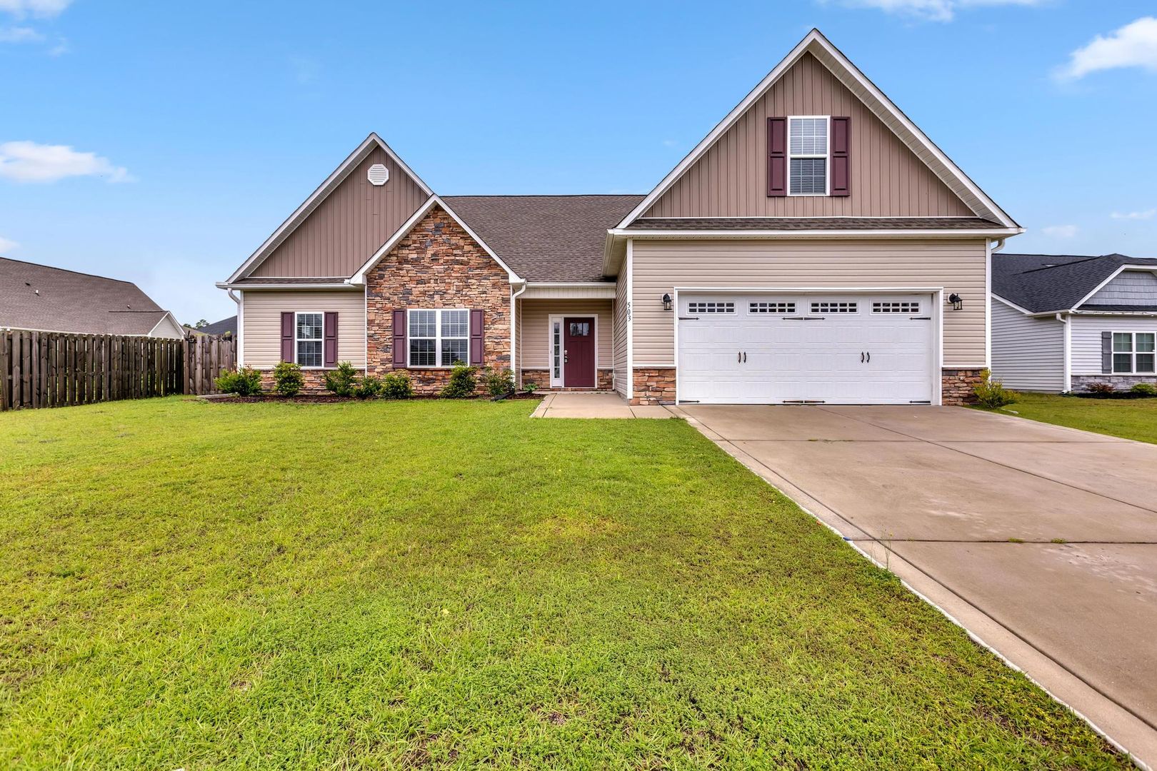 Sneads Ferry House: 503 Saltworks Lane