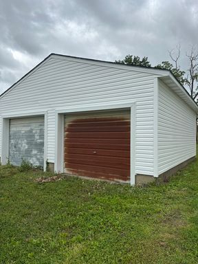24'x24' Double Stall Garage Available