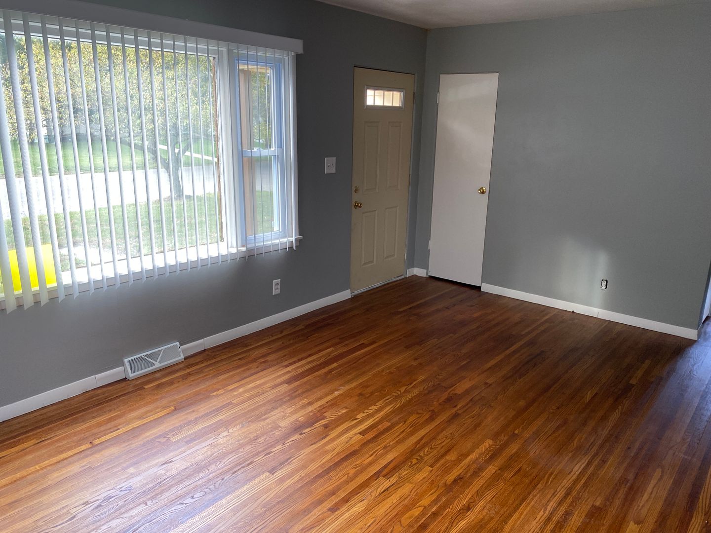 Waterloo House: 1216 Beech