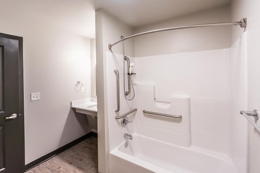 Listing photo thumbnail
