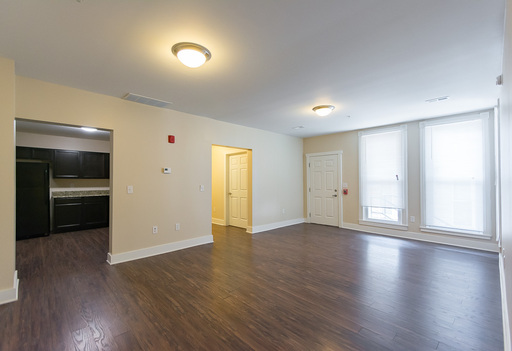 Listing photo thumbnail